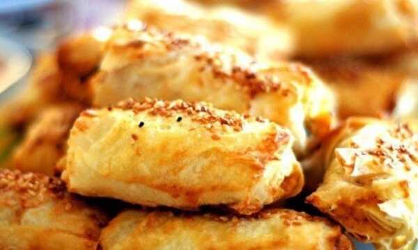 Patatesli börek tarifi