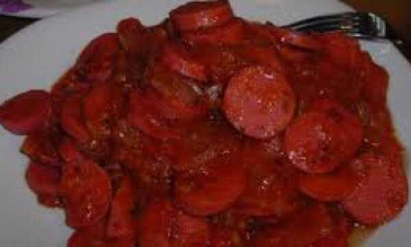 Salçalı Sosis Tarifi