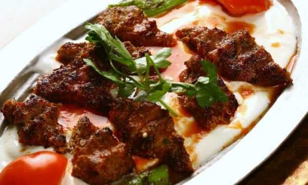 Yoğurtlu Şiş Kebabı Tarifi