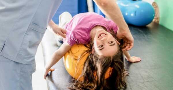 Çocuklarda kamburluk tedavisi