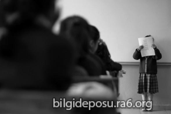 Özgüven eksikliği kötü olduğu gibi çok yüksek özgüven de birey için olumsuz sonuçlar doğurabilir.